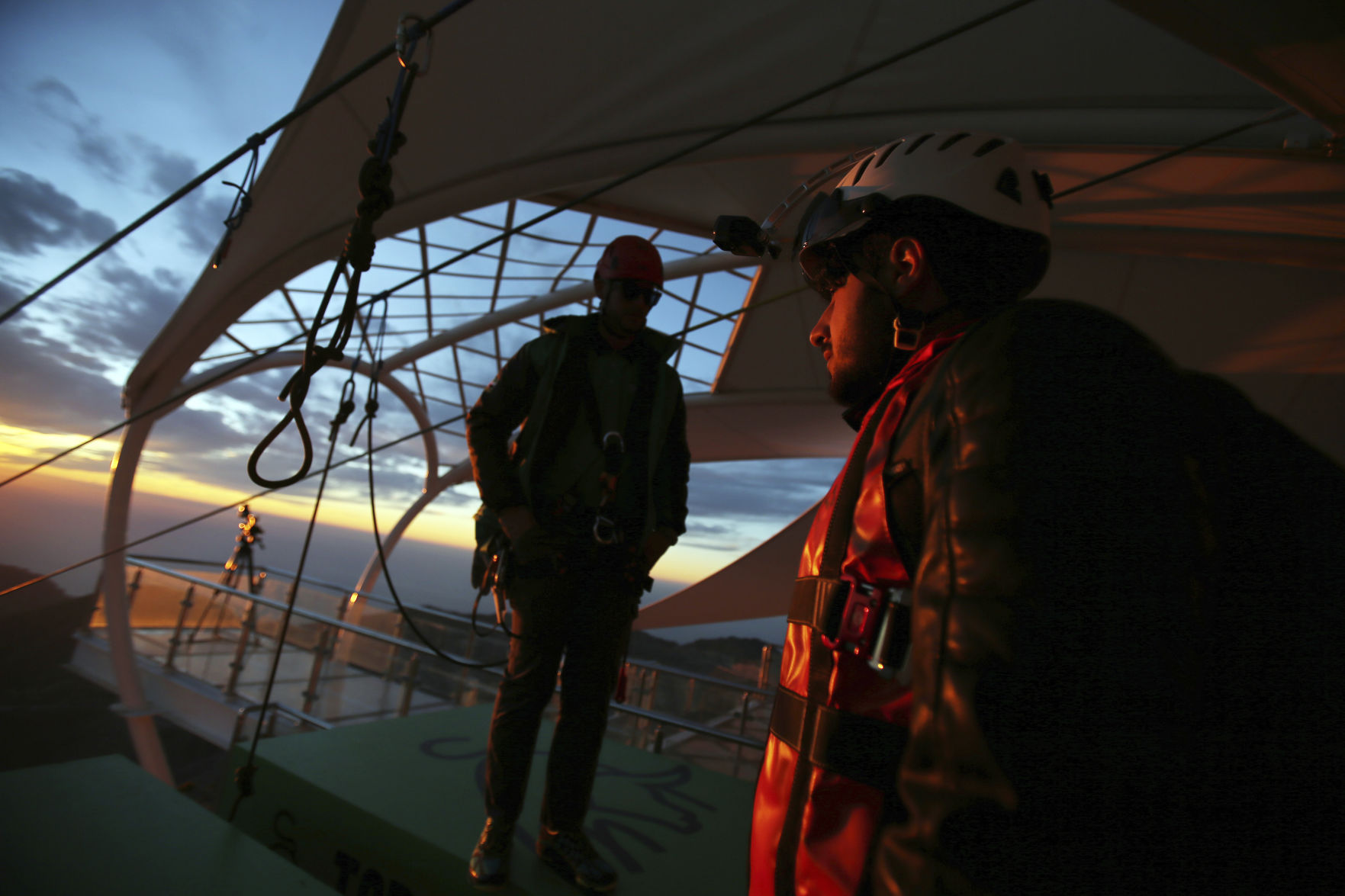 Emirates World Zipline Record